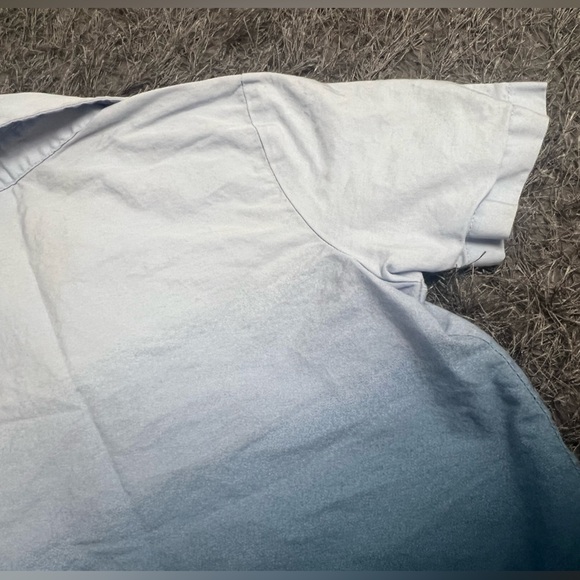 Toddler’s Short Sleeve Button Down Shirt! - Picture 5 of 9